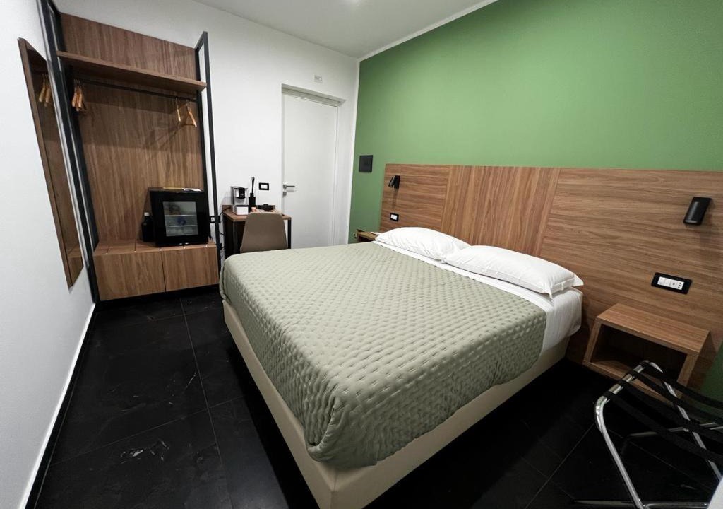 Photo of Bedroom in Acate