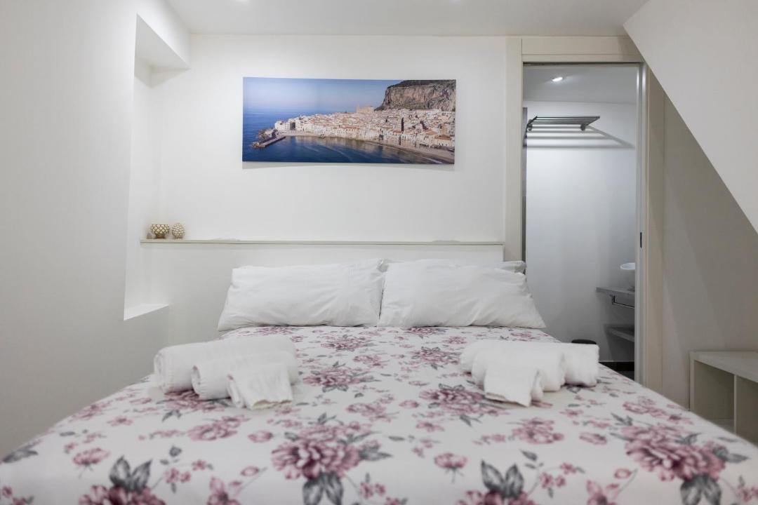 Photo of Bedroom in Old Town