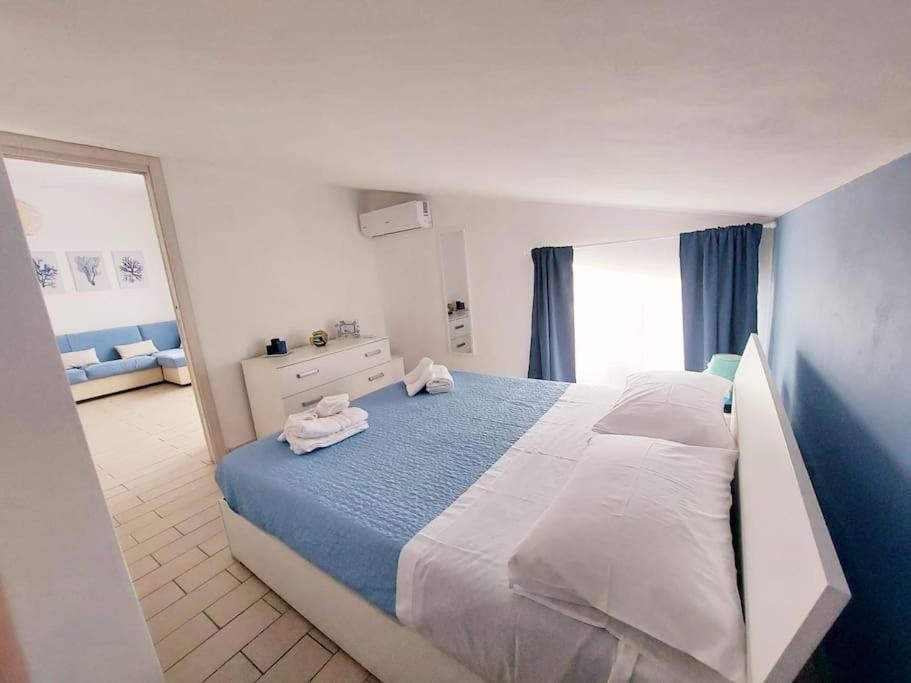 Photo of Bedroom in Finale