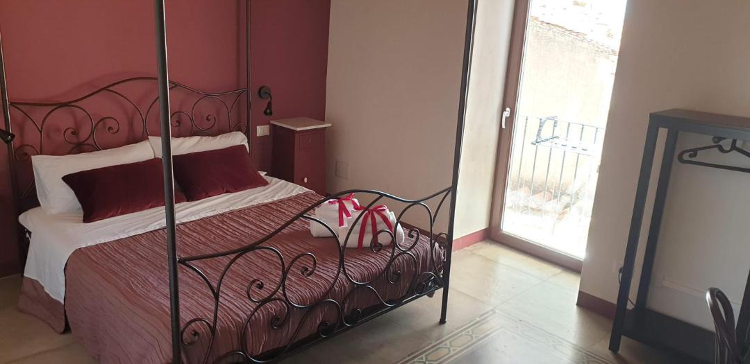 Photo of Bedroom in Pollina