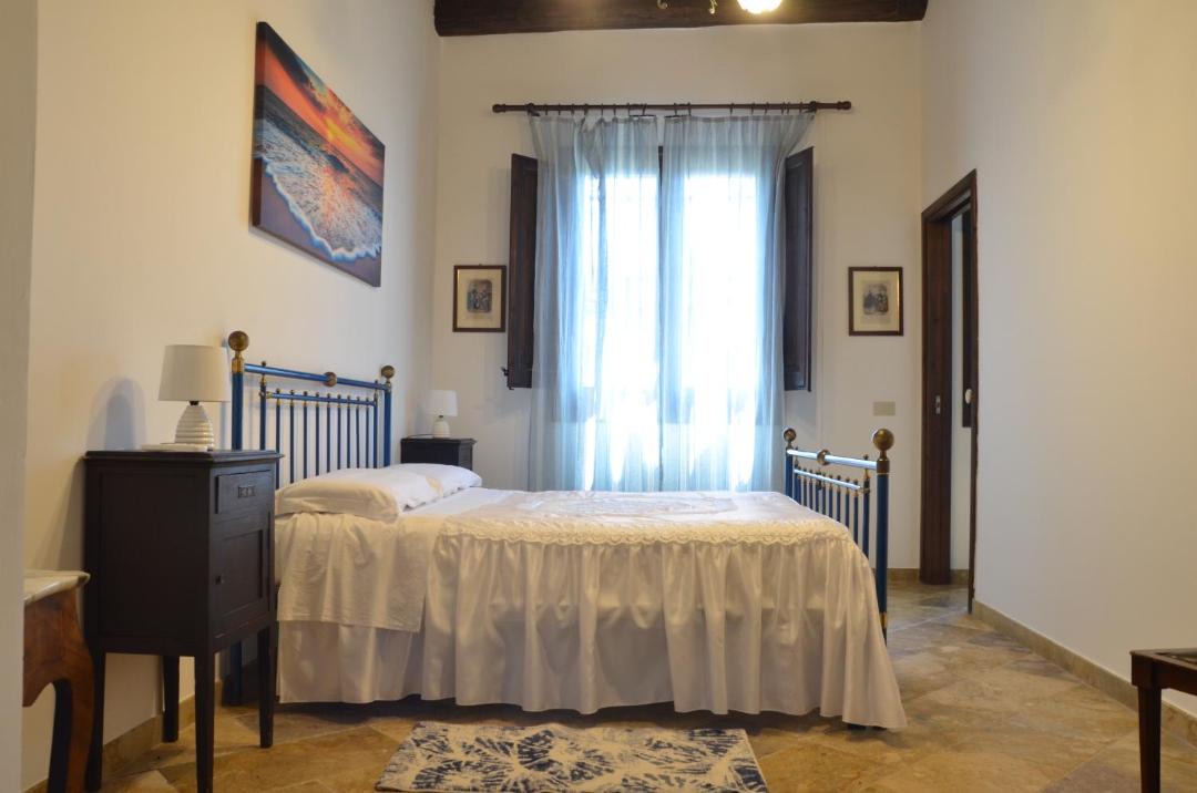 Photo of Bedroom in Petrosino