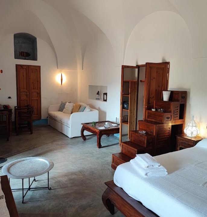 Photo of Others in Pantelleria
