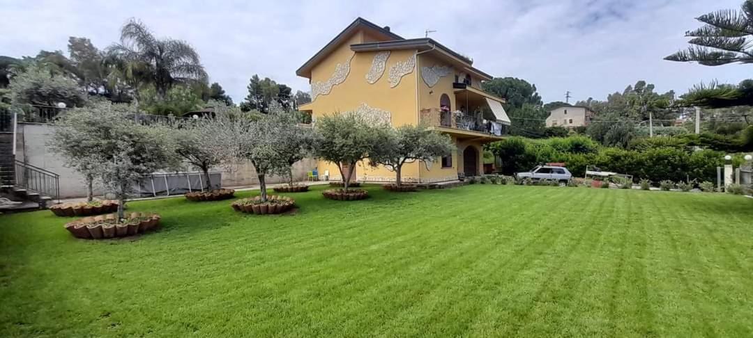 Photo of Buildings in Collesano
