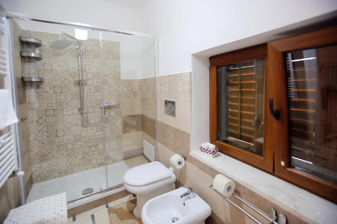 Photo of Bathroom in Gangi