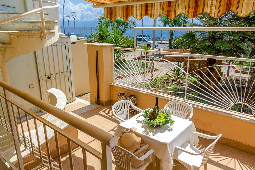 Photo of Patio Balcony in Roccalumera