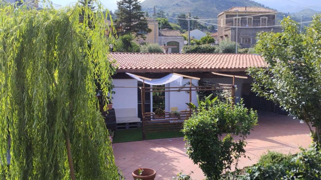 Photo of Buildings in Viagrande