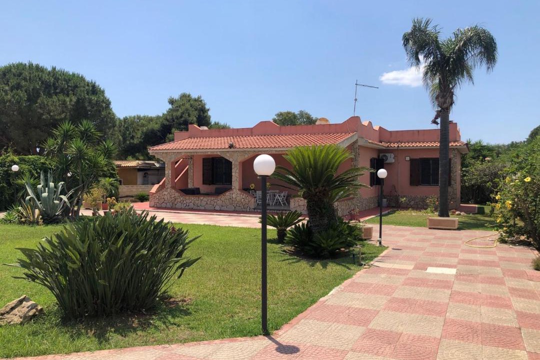 Photo of Buildings in Plemmirio