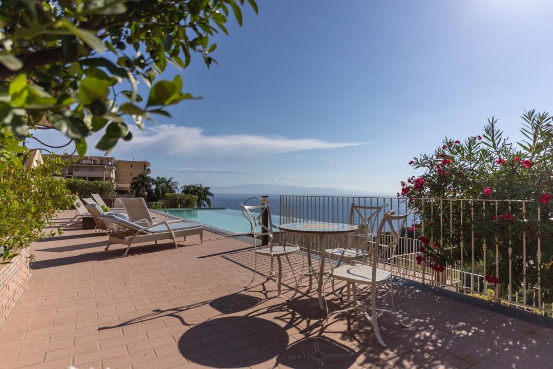Photo of Others in Taormina