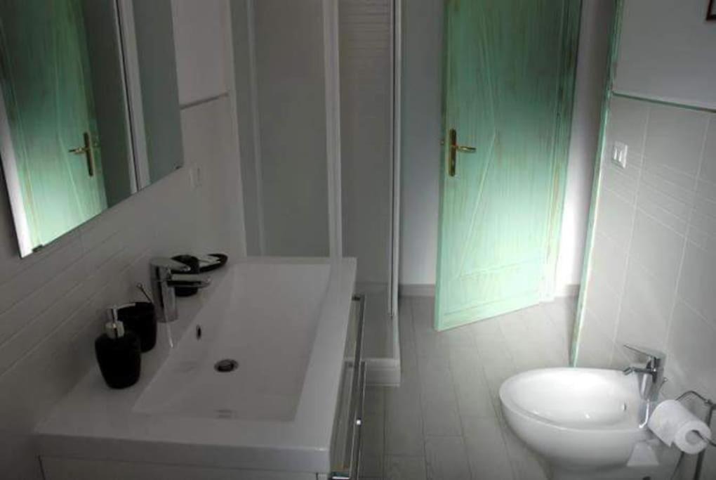 Photo of Bathroom in Castelbuono