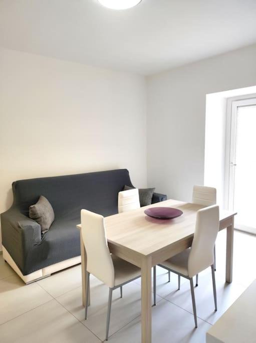 Photo of Livingroom in Agira