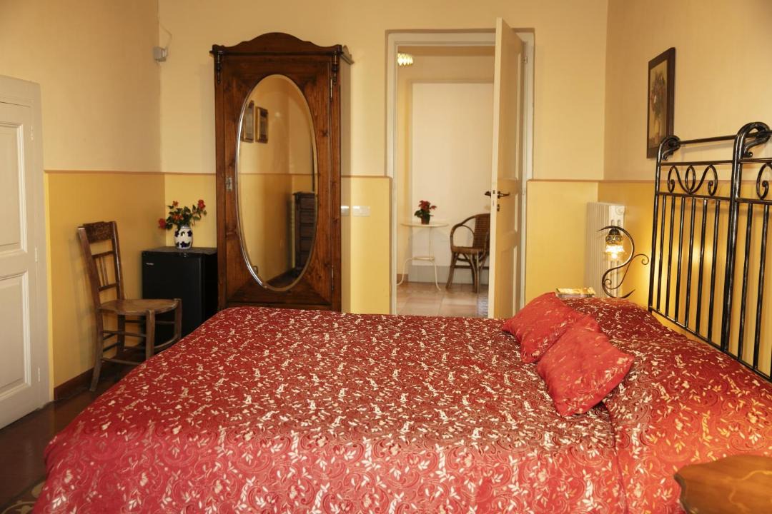 Photo of Others in San Leonardello