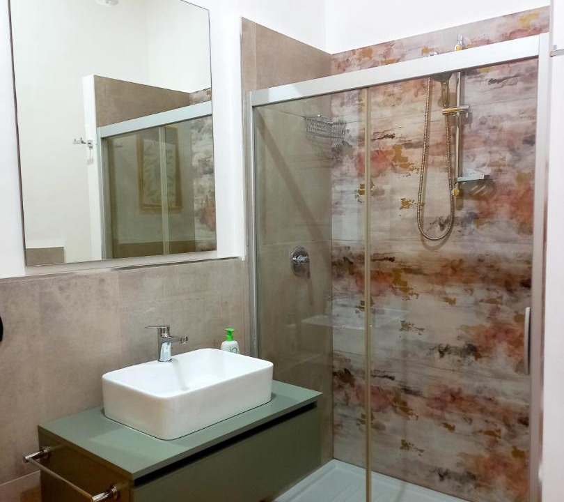 Photo of Bathroom in Regalbuto