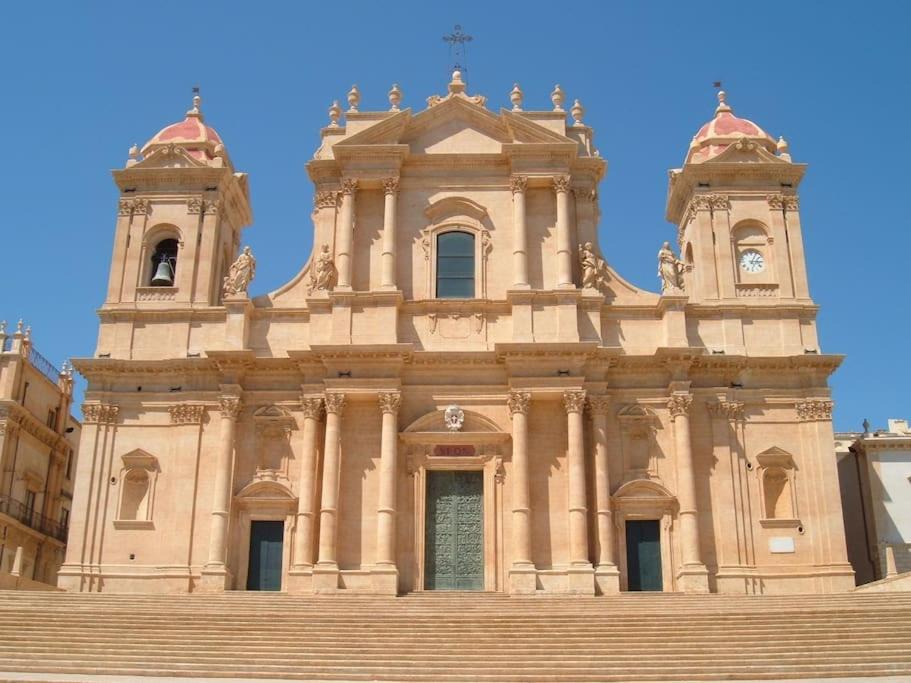 Photo of Others in Noto