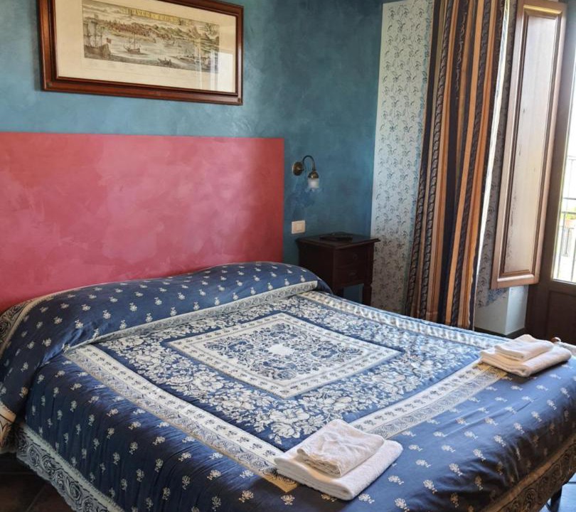 Photo of Bedroom in Gangi