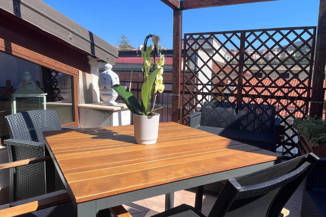 Photo of Patio Balcony in Capri Leone