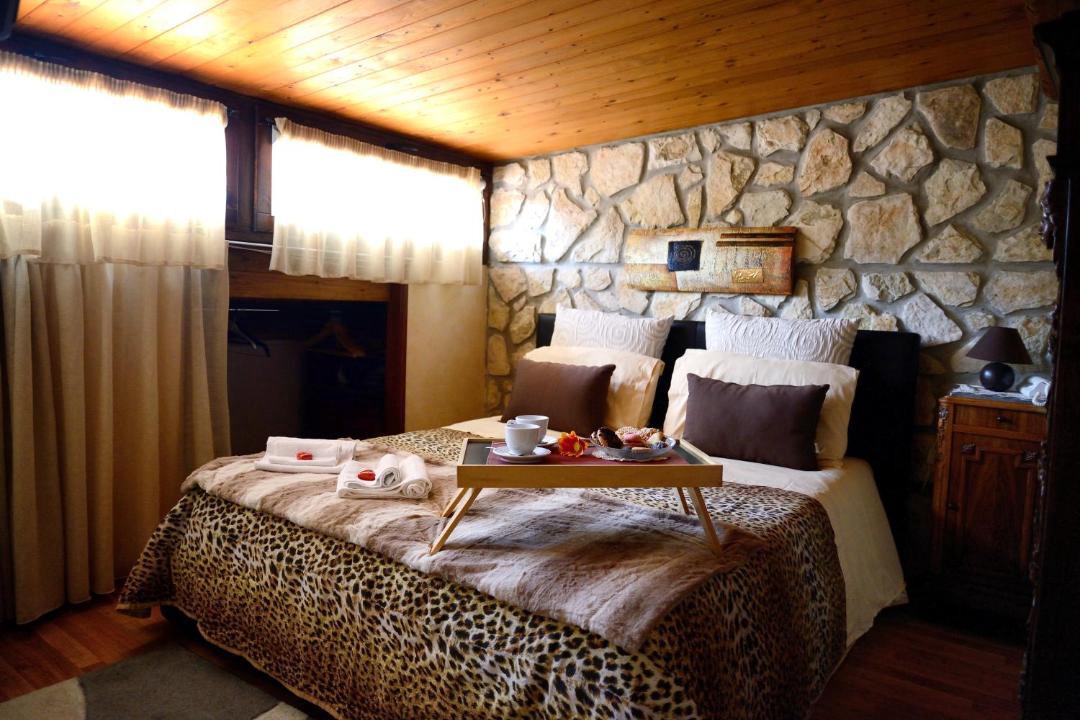 Photo of Bedroom in Montelepre