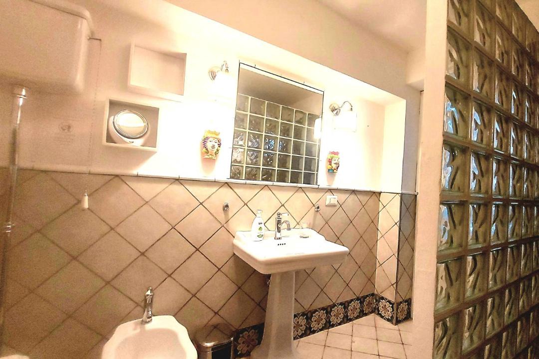 Photo of Bathroom in Capo Zafferano