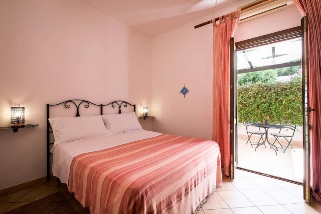Photo of Bedroom in Macari
