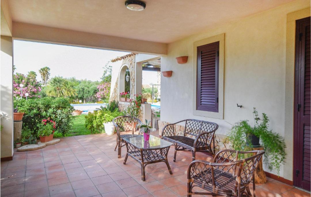 Photo of Patio Balcony in Caucana-finaiti-casuzze-finaiti Nord