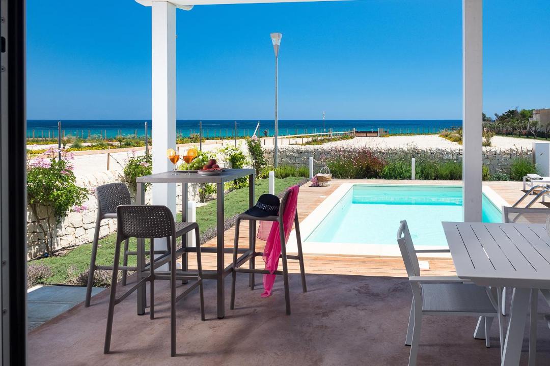 Photo of Patio Balcony in Reitani