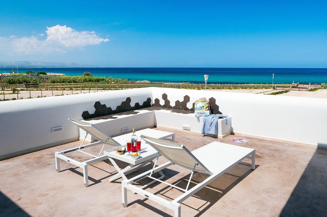 Photo of Patio Balcony in Reitani