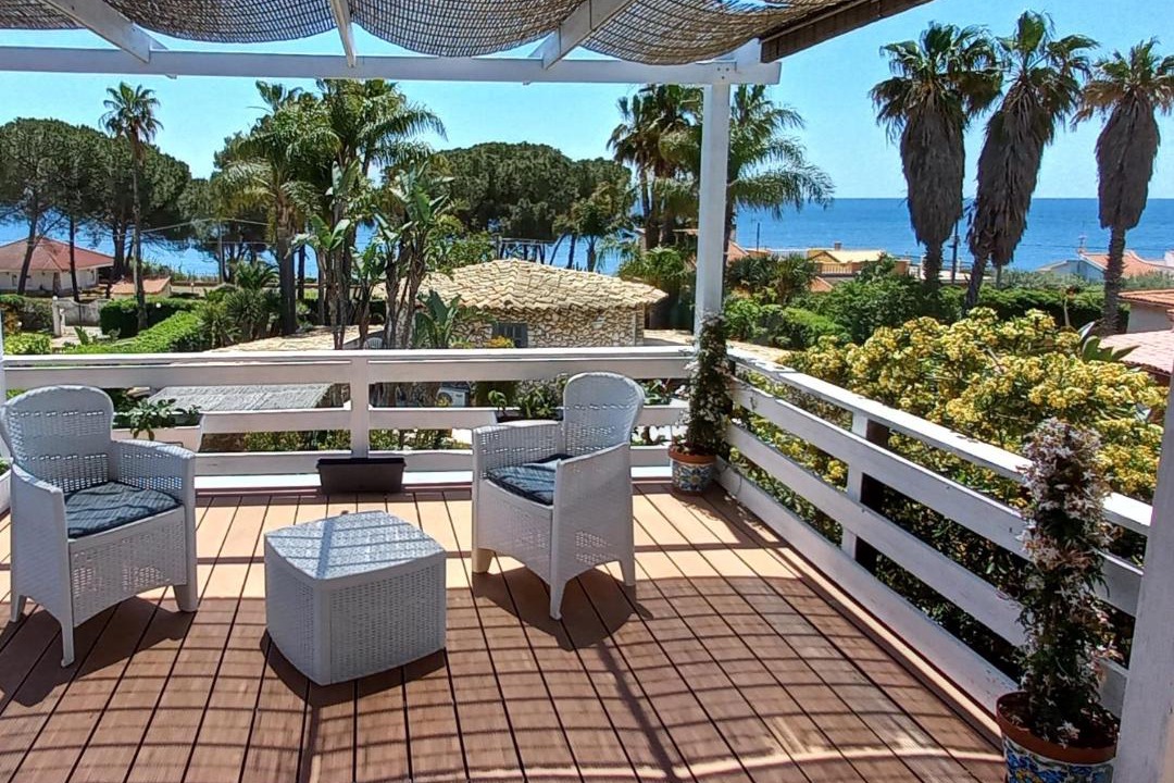 Photo of Patio Balcony in Fontane Bianche