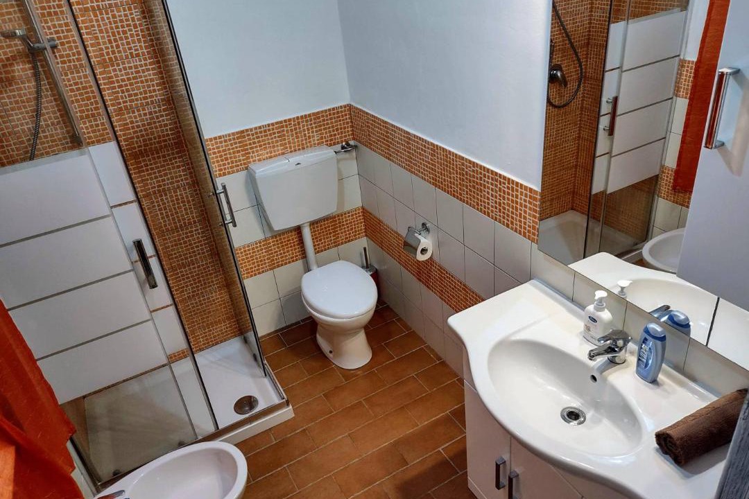Photo of Bathroom in Mongiove