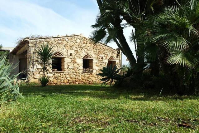 Photo of Buildings in San Lorenzo