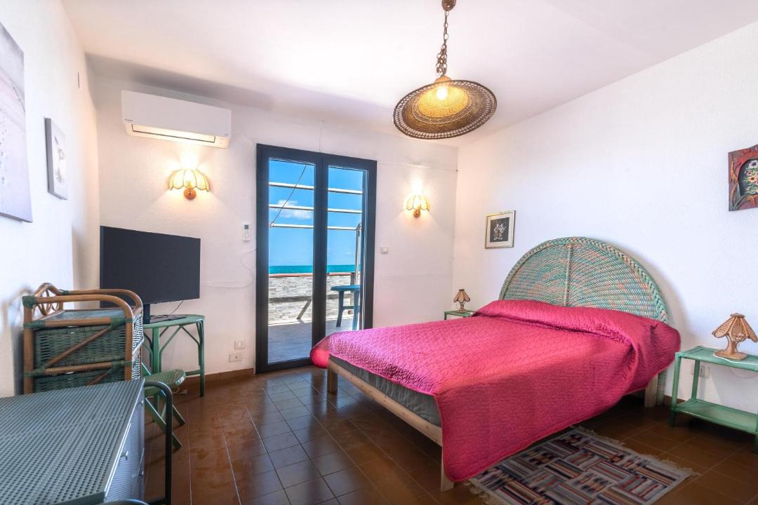 Photo of Bedroom in Costa Saracena-Castelluccio