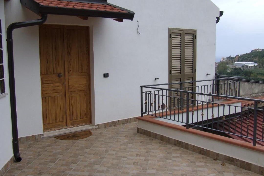 Photo of Patio Balcony in Piraino