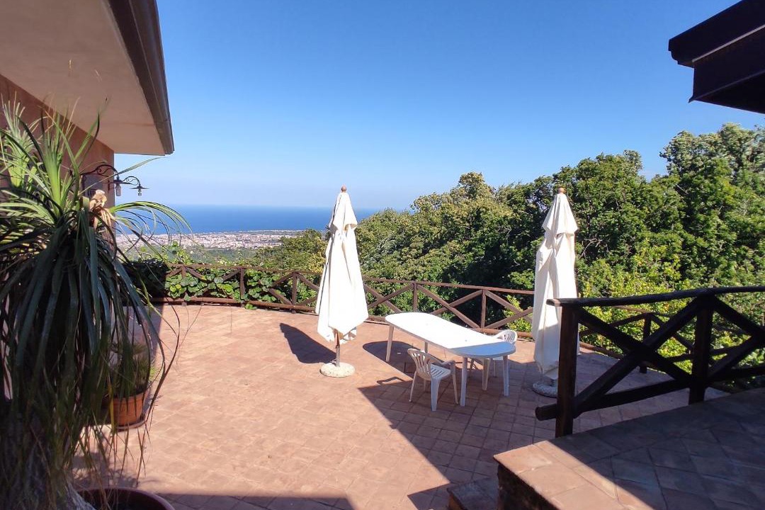 Photo of Patio Balcony in Coste