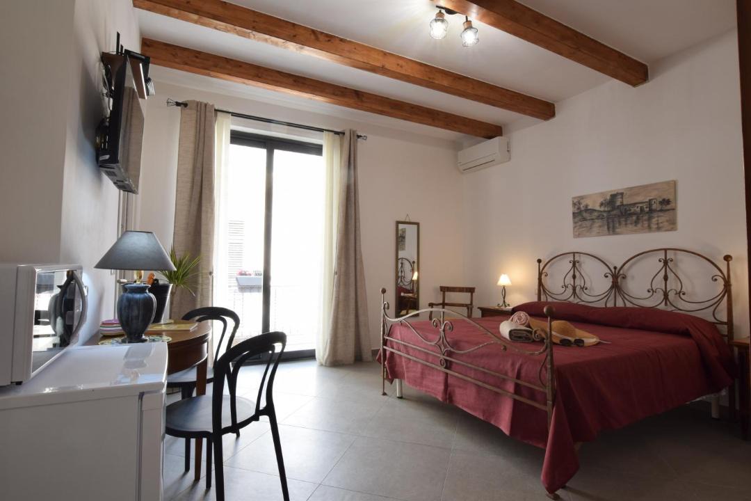 Photo of Bedroom in San Nicola l'Arena