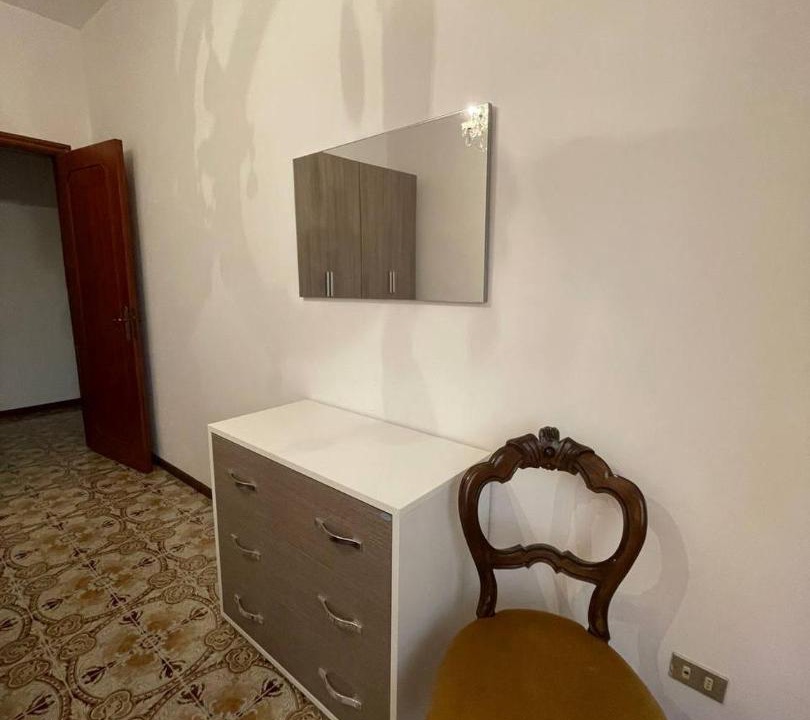 Photo of Others in Capri Leone
