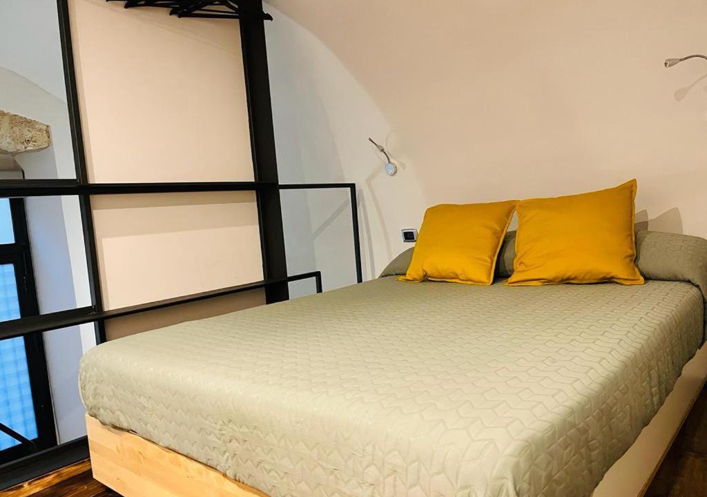 Photo of Bedroom in Noto Historic Centre