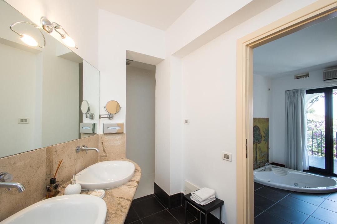 Photo of Bathroom in Cefalu