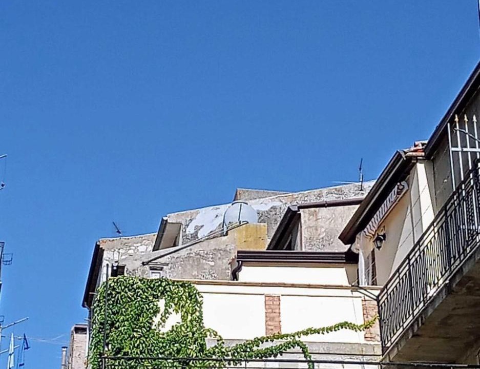 Photo of Buildings in Alimena