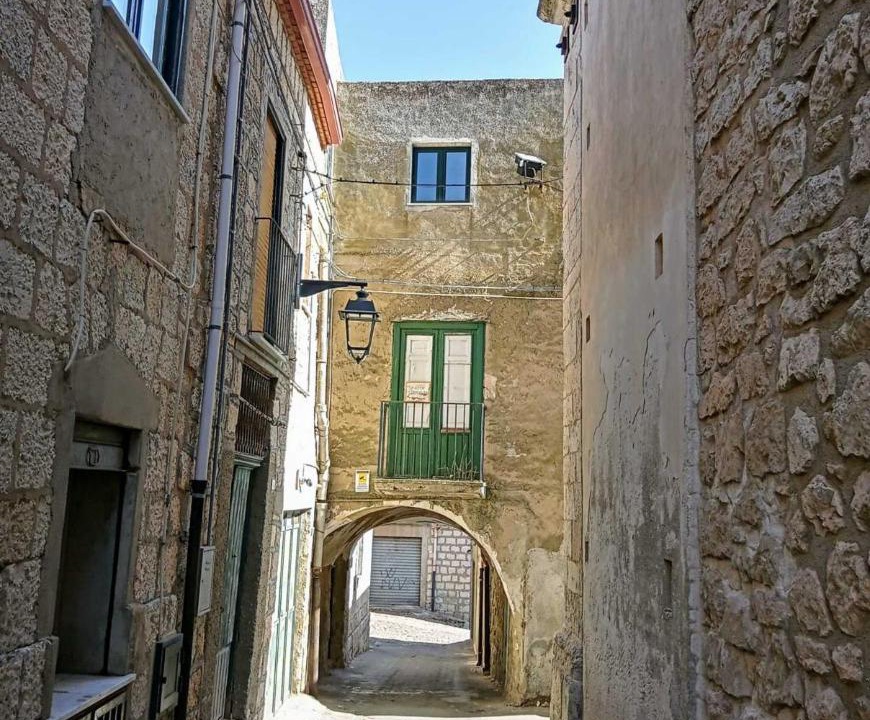 Photo of Buildings in Alimena