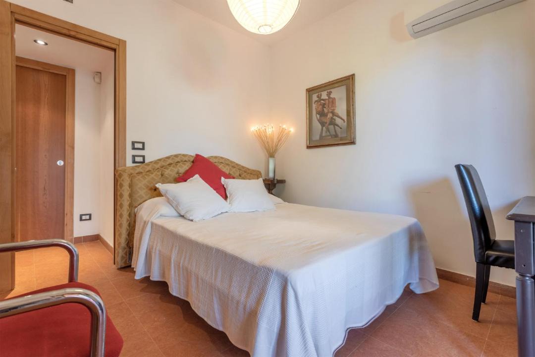 Photo of Bedroom in Termini Imerese