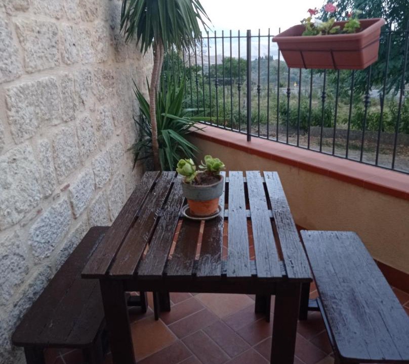 Photo of Patio Balcony in Petralia Soprana