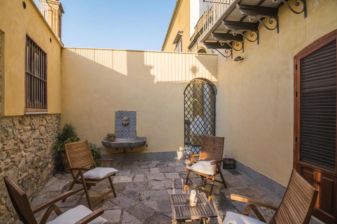 Photo of Patio Balcony in Termini Imerese