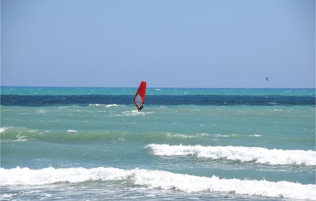 Photo of Human In Picture in Marina di Caronia