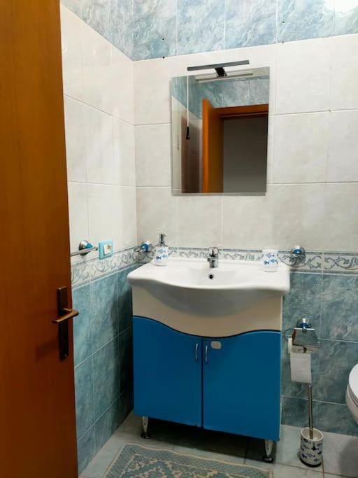 Photo of Bathroom in Marettimo