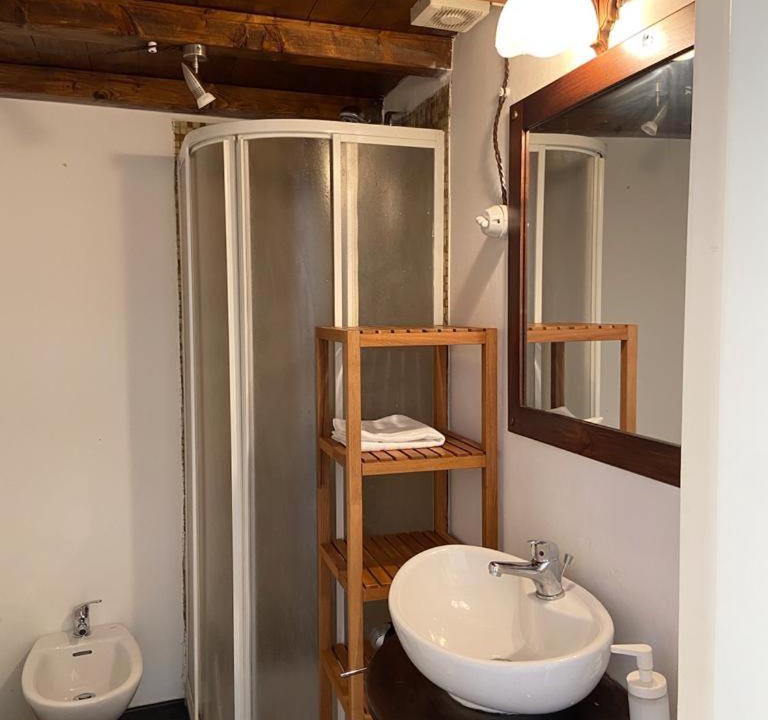 Photo of Bathroom in Trapani City Centre