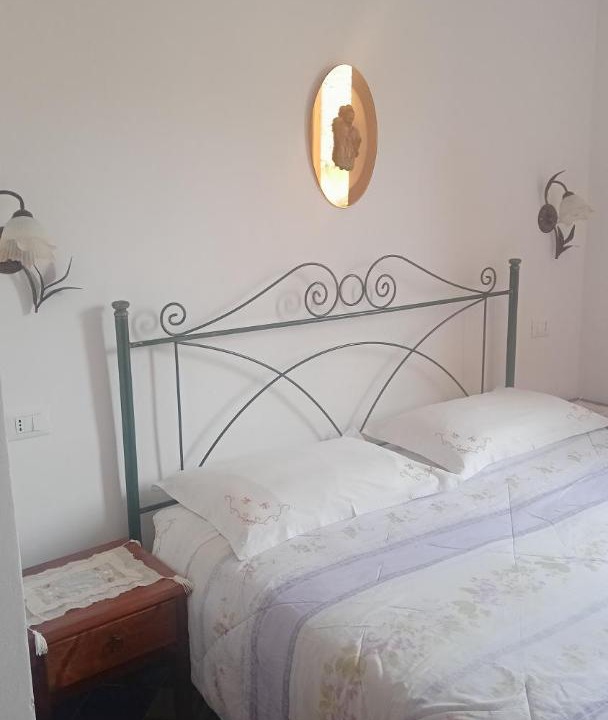 Photo of Bedroom in Scopello
