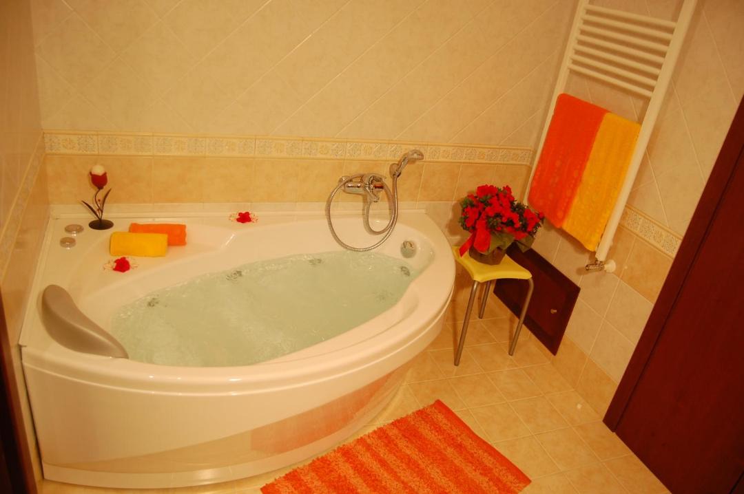 Photo of Bathroom in San Giovanni Montebello