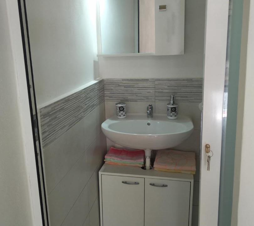 Photo of Bathroom in Avola