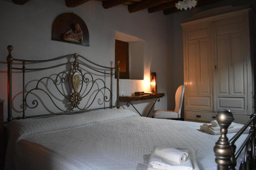 Photo of Bedroom in Montalbano Elicona