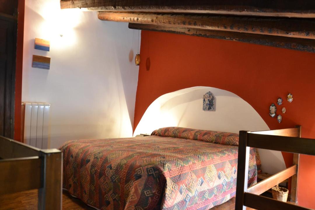 Photo of Bedroom in Petralia Soprana
