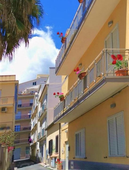 Photo of Patio Balcony in Santa Teresa di Riva