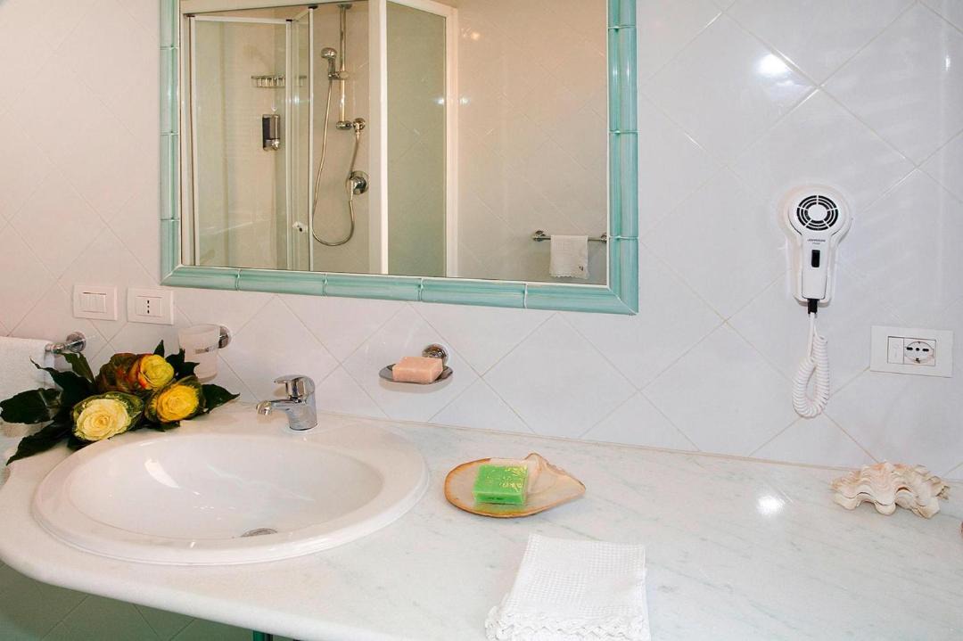 Photo of Bathroom in Torre di Faro